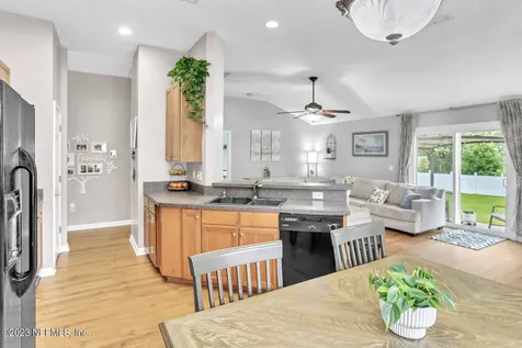 2493 Creekfront Drive Green Cove Springs FL 32043