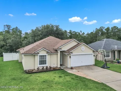 2493 Creekfront Drive Green Cove Springs FL 32043