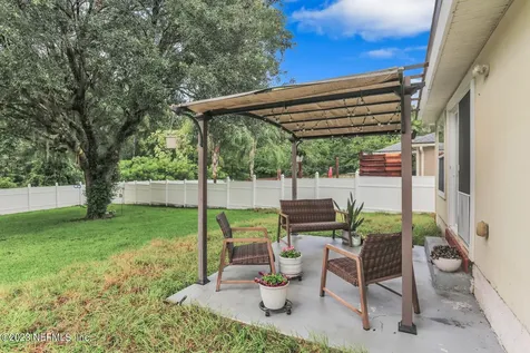 2493 Creekfront Drive Green Cove Springs FL 32043