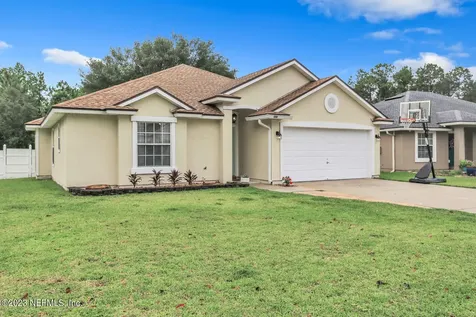 2493 Creekfront Drive Green Cove Springs FL 32043