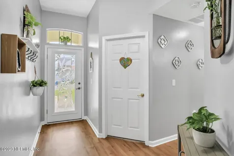 2493 Creekfront Drive Green Cove Springs FL 32043