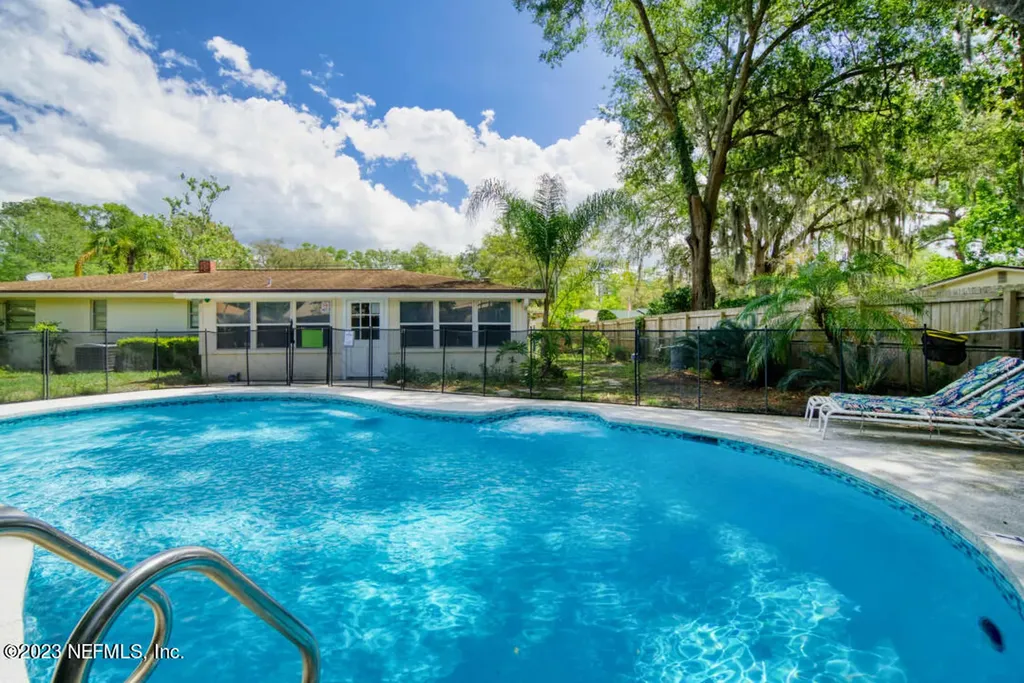 12586 Condor Drive Jacksonville FL 32223