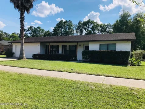 4746 Tara Woods Drive E Jacksonville FL 32210