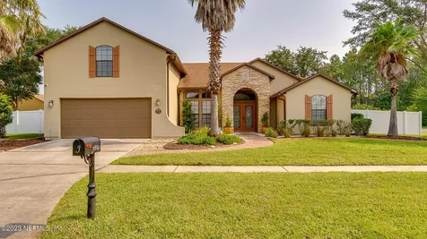 3926 Sherman Hills Parkway W Jacksonville FL 32210