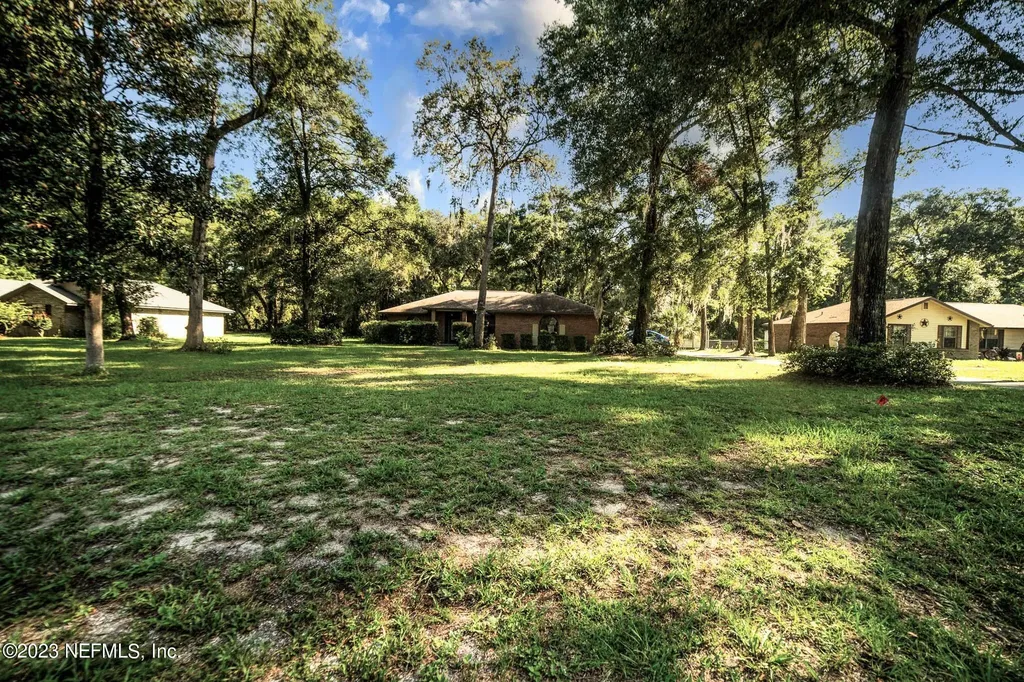 1487 NW Frontier Drive Lake City FL 32055