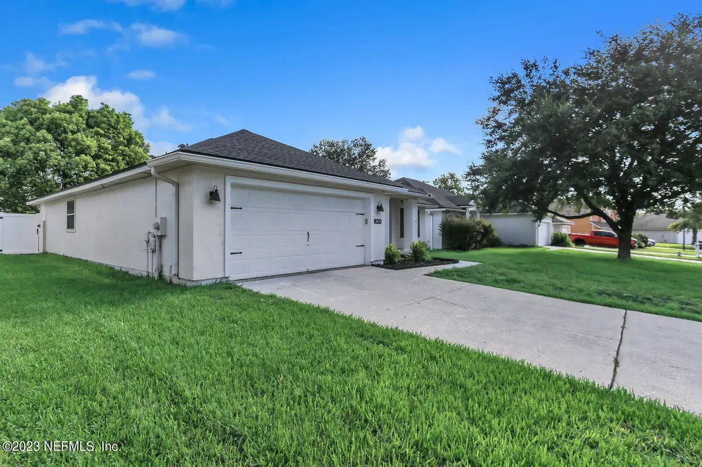 2676 Creek Ridge Drive Green Cove Springs FL 32043