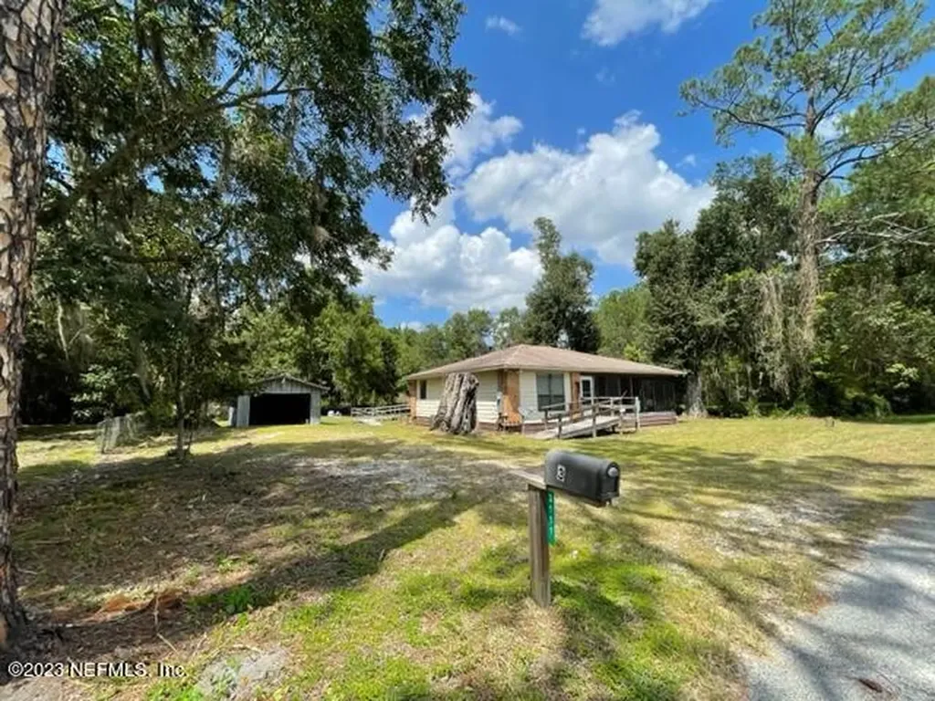 3151 NW 223rd Street Lawtey FL 32058