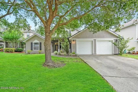 13769 Shady Woods Street N Jacksonville FL 32224