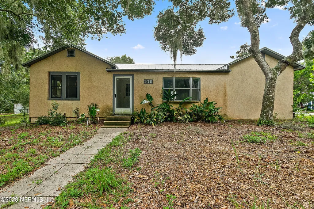 149 Calle Menendez St. Augustine FL 32086