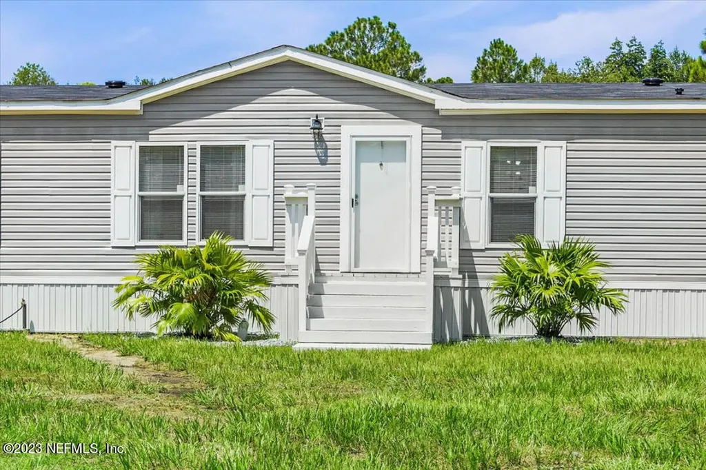 15368 Davidson Farm Road W Jacksonville FL 32218
