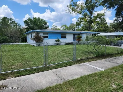 5618 Corvair Avenue Jacksonville FL 32244