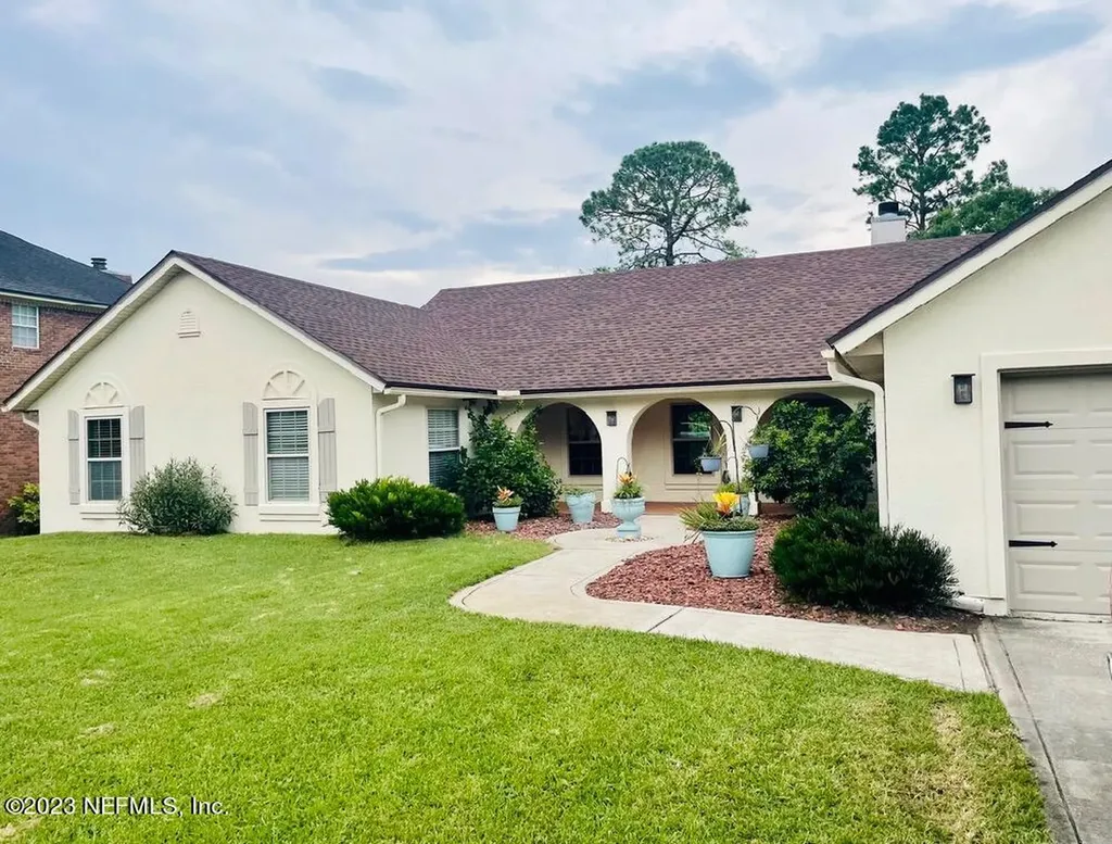 8626 Royalwood Drive Jacksonville FL 32256
