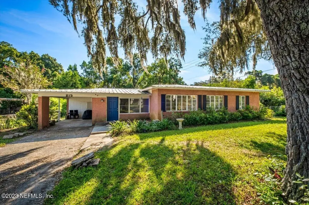 215 Fern Street Palatka FL 32177