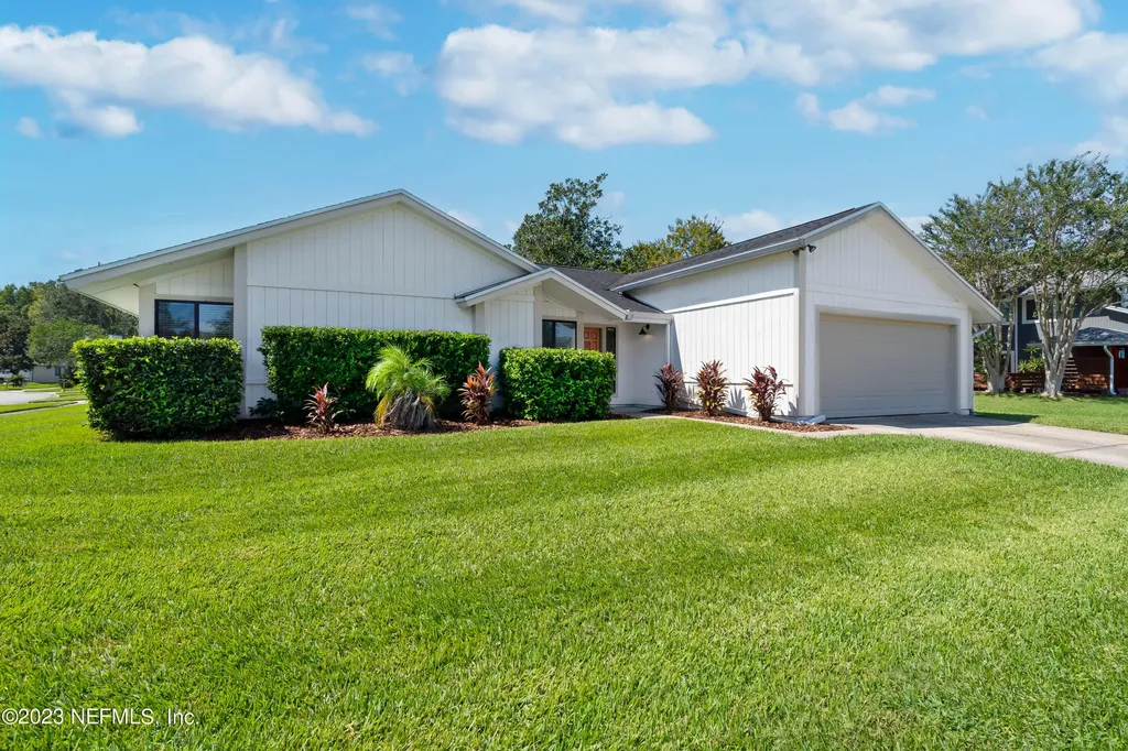 2184 Aztec Drive W Jacksonville FL 32246