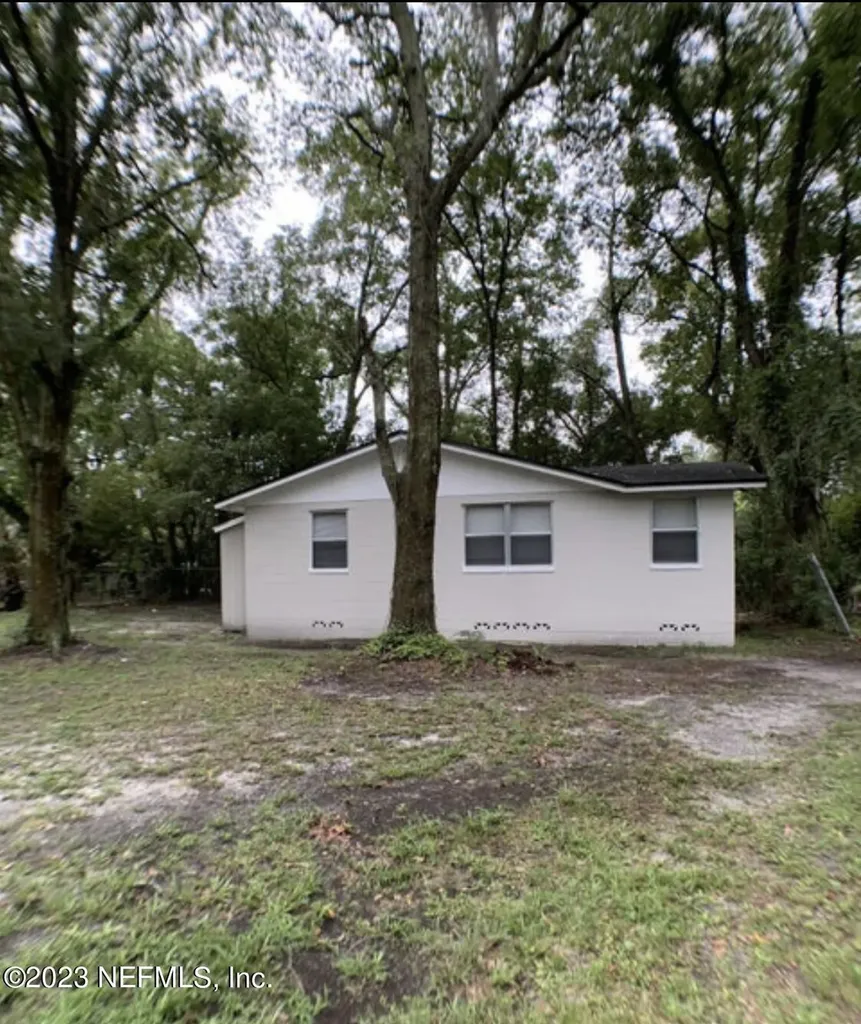 1061 Division Street Jacksonville FL 32209
