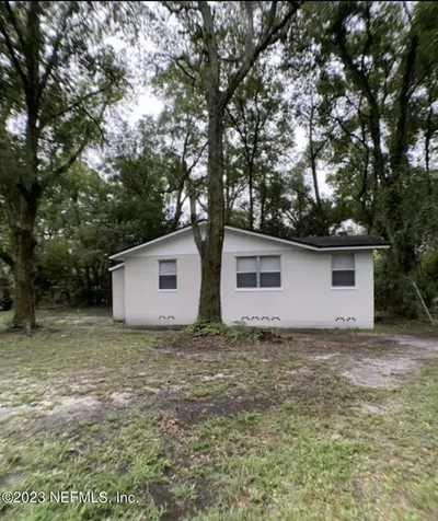 1061 Division Street Jacksonville FL 32209