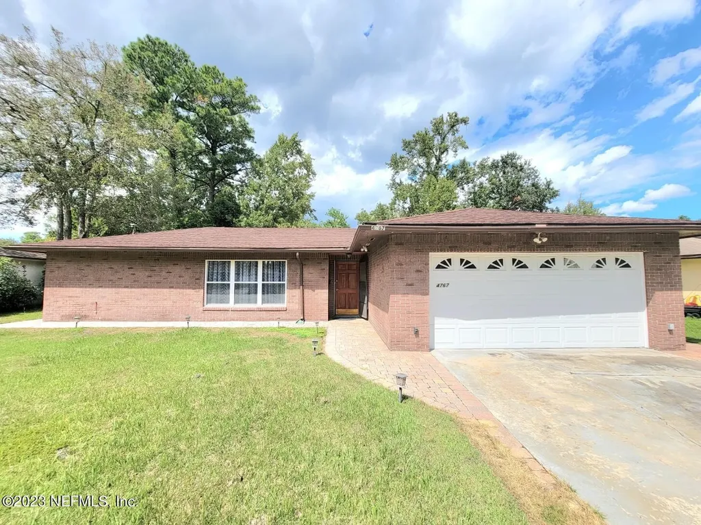 4767 Praver Drive S Jacksonville FL 32217