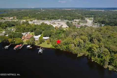 227 S Highway 17 East Palatka FL 32131