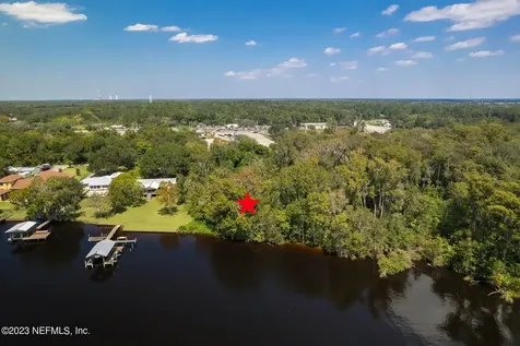 227 S Highway 17 East Palatka FL 32131