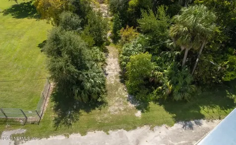 227 S Highway 17 East Palatka FL 32131