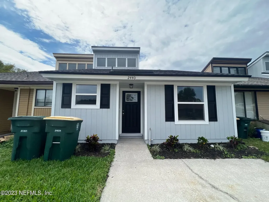 2440 Seabury Place N Jacksonville FL 32246