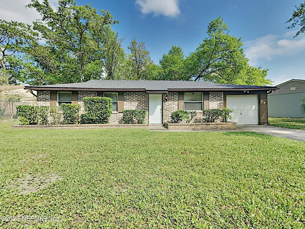 11753 Raven Drive W Jacksonville FL 32218