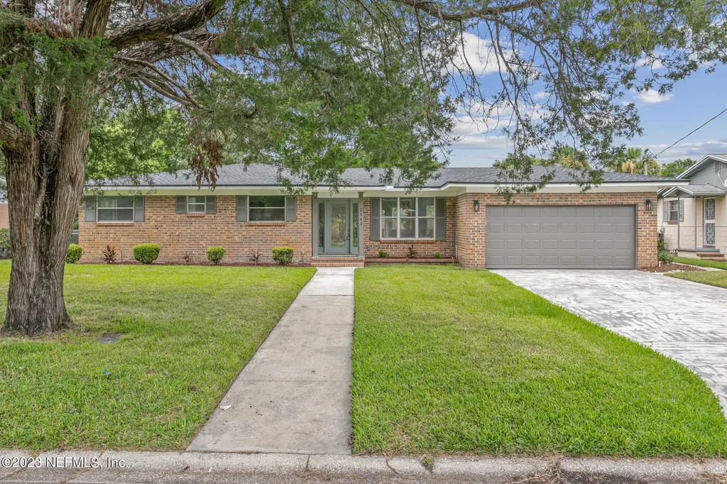 2143 Courtney Drive Jacksonville FL 32208