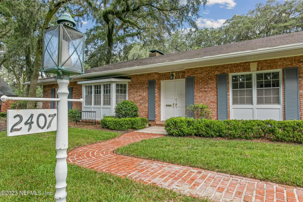 2407 Sedgwick Place Jacksonville FL 32217