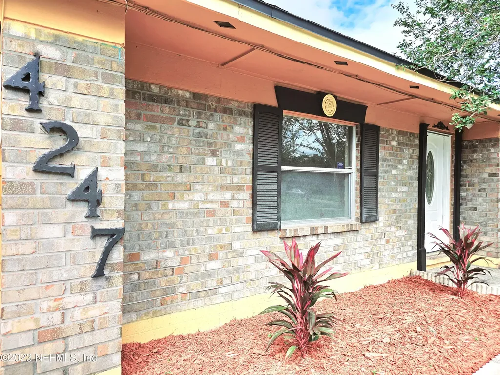4247 Key Adam Drive Jacksonville FL 32218