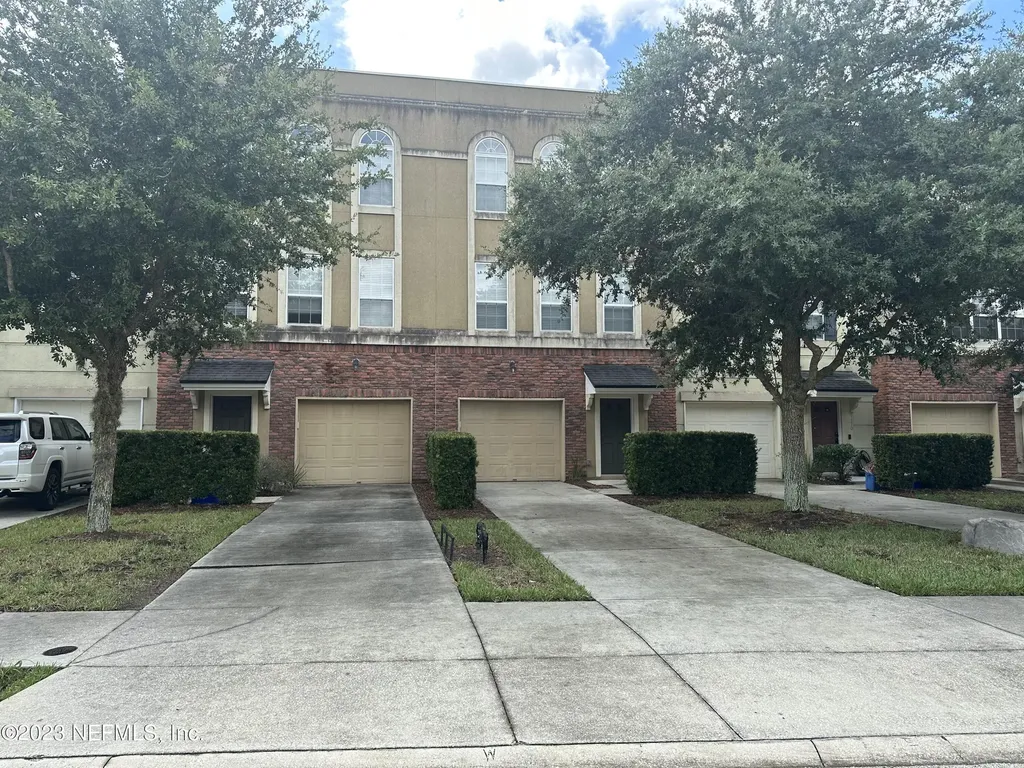 4372 Ellipse Drive Jacksonville FL 32246