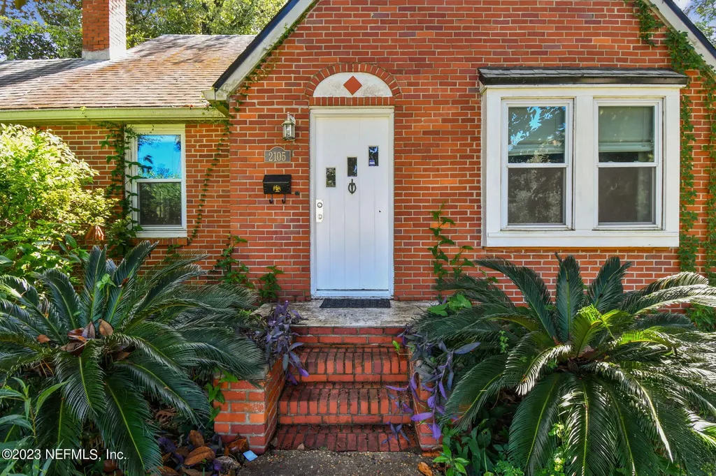 2105 Vista Avenue Jacksonville FL 32210