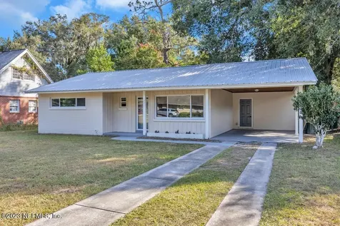 2211 Laurel Street Palatka FL 32177