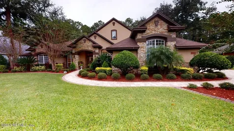 7911 Vineyard Lake Road N Jacksonville FL 32256