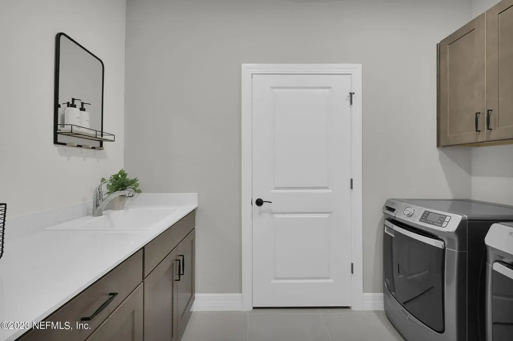776 Continuum Loop Yulee FL 32097
