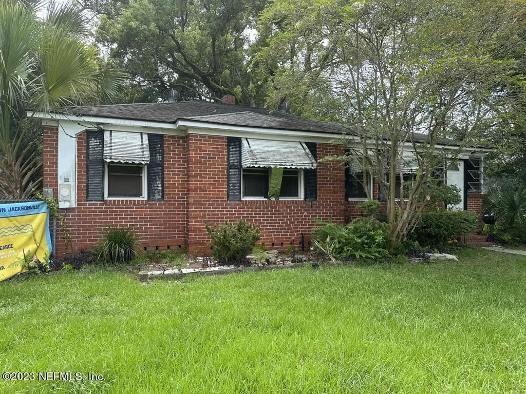 8198 Paul Jones Drive Jacksonville FL 32208