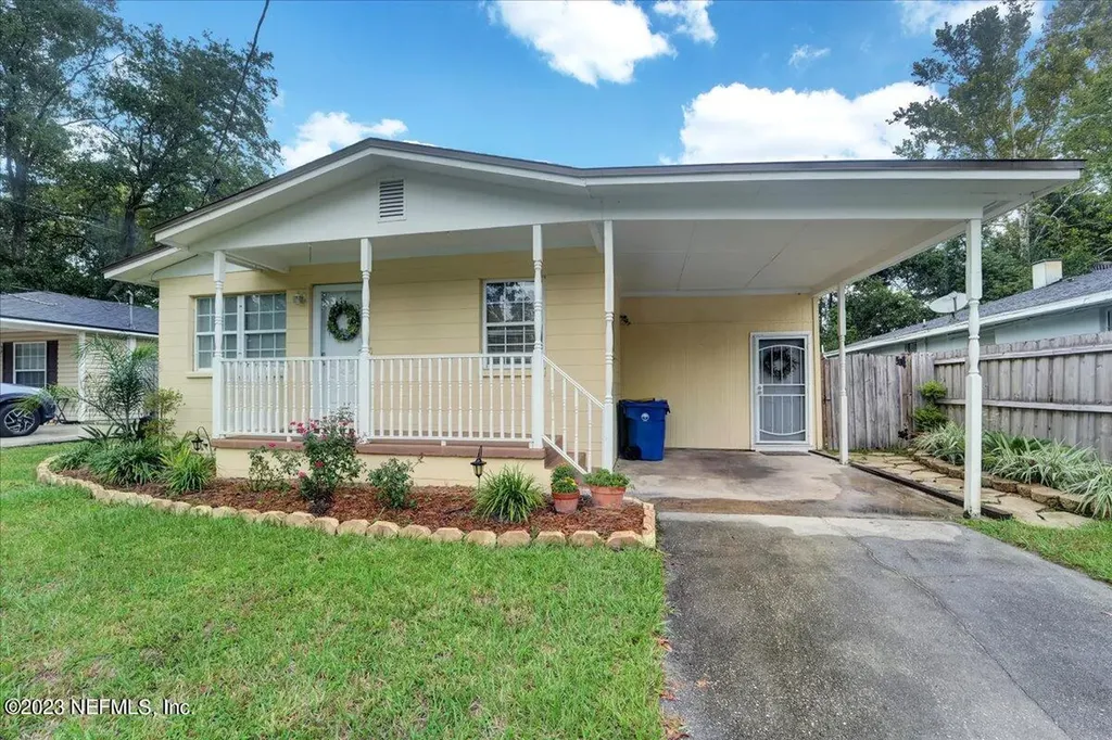 1975 Talladega Road Jacksonville FL 32209