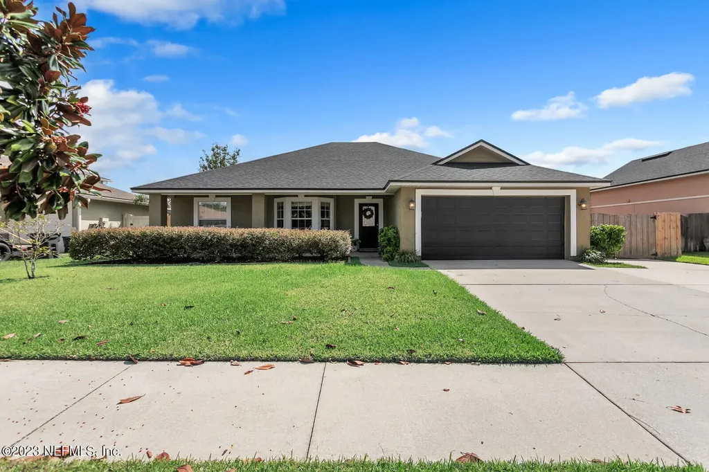 2412 Royal Pointe Drive Green Cove Springs FL 32043