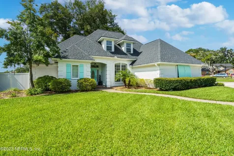 4456 Bay Harbour Drive Jacksonville FL 32225