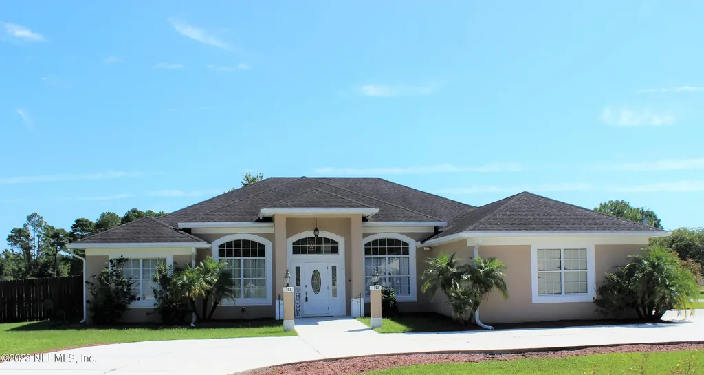 103 Clover Lane Palatka FL 32177