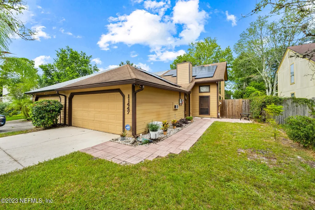 11447 Willet Court S Jacksonville FL 32225