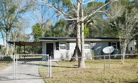 6831 Miss Muffet Lane N Jacksonville FL 32210