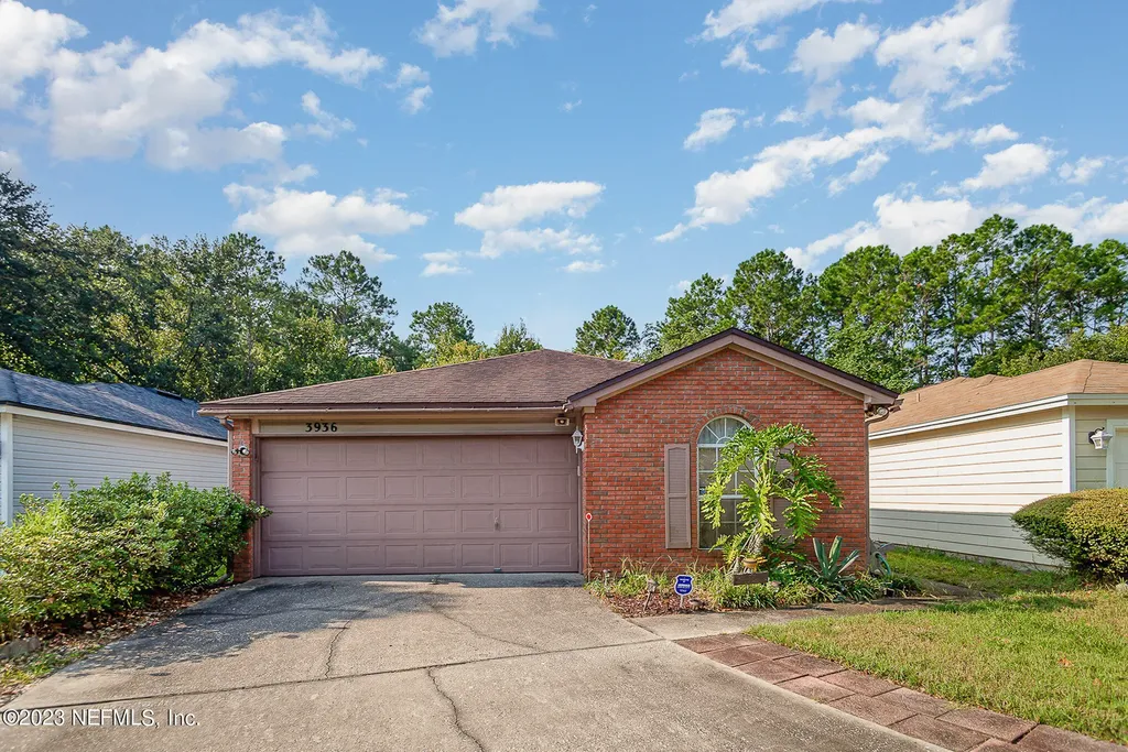 3936 Burning Leaf Court Jacksonville FL 32246