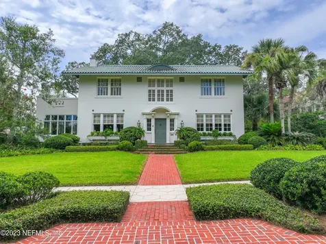 1830 Avondale Circle Jacksonville FL 32205