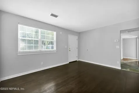 3382 Claremont Road Jacksonville FL 32207