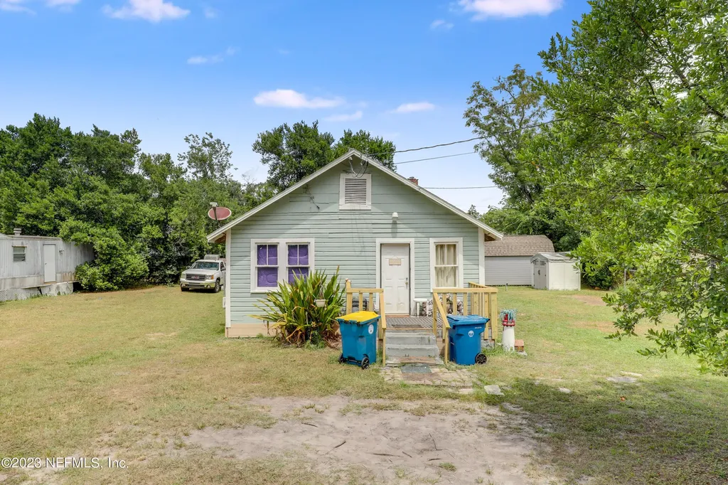 213 Holly Court Jacksonville FL 32218