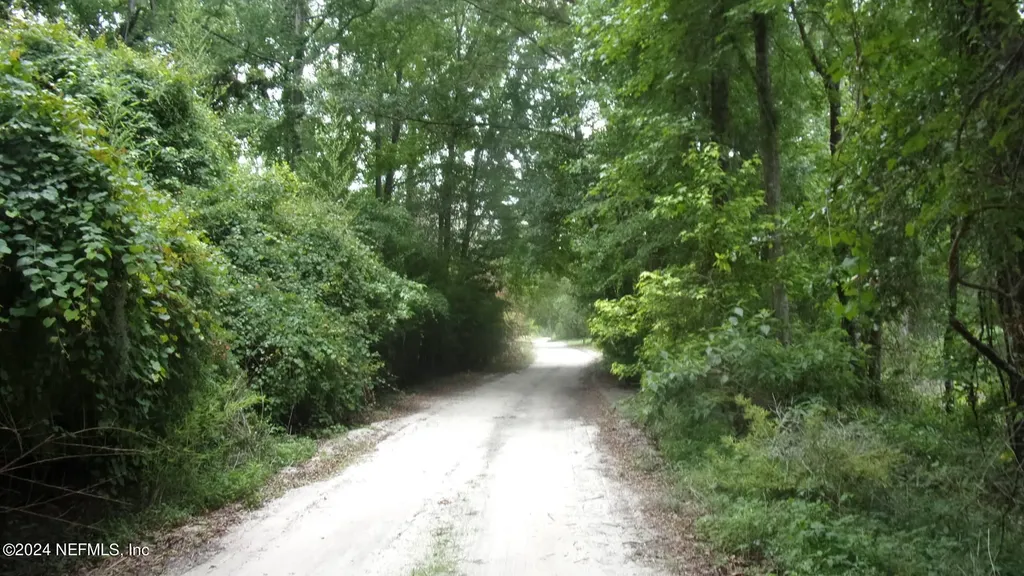 141 Crosby Road Florahome FL 32140