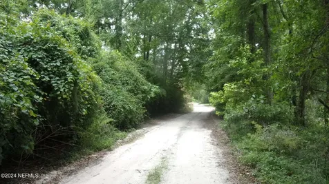 141 Crosby Road Florahome FL 32140