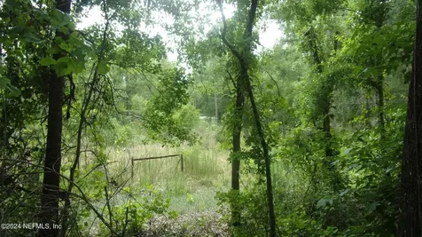 141 Crosby Road Florahome FL 32140