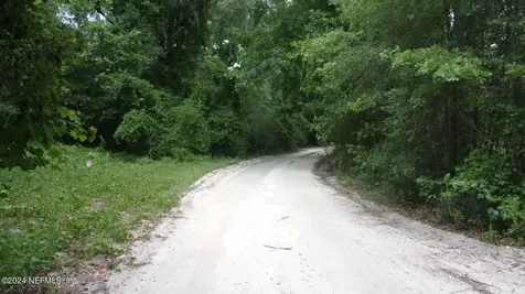 141 Crosby Road Florahome FL 32140