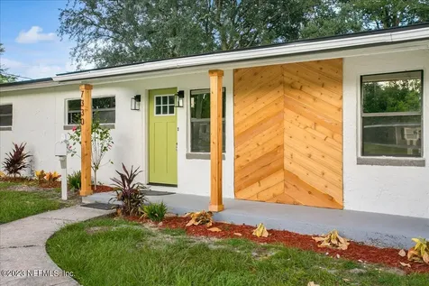 7330 Burlingame Court Jacksonville FL 32211